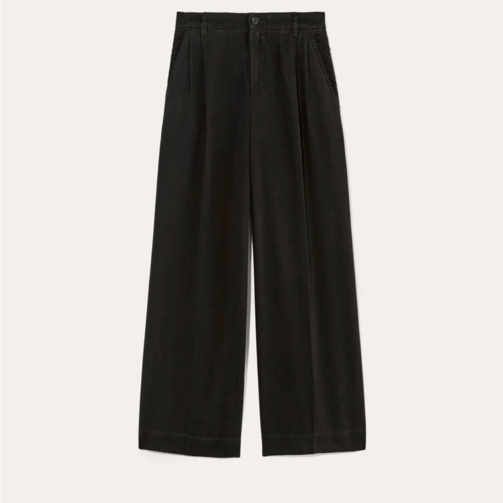 NWT  Everlane. THE TROUSER IN BUTTERSOFT — Black size 12 - current season $148